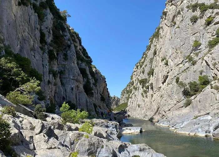 Appartement Trois Au Sein Du Mas Jams - Le Gouleyrous, Le Canigou Et Le Figarassa Vingrau
